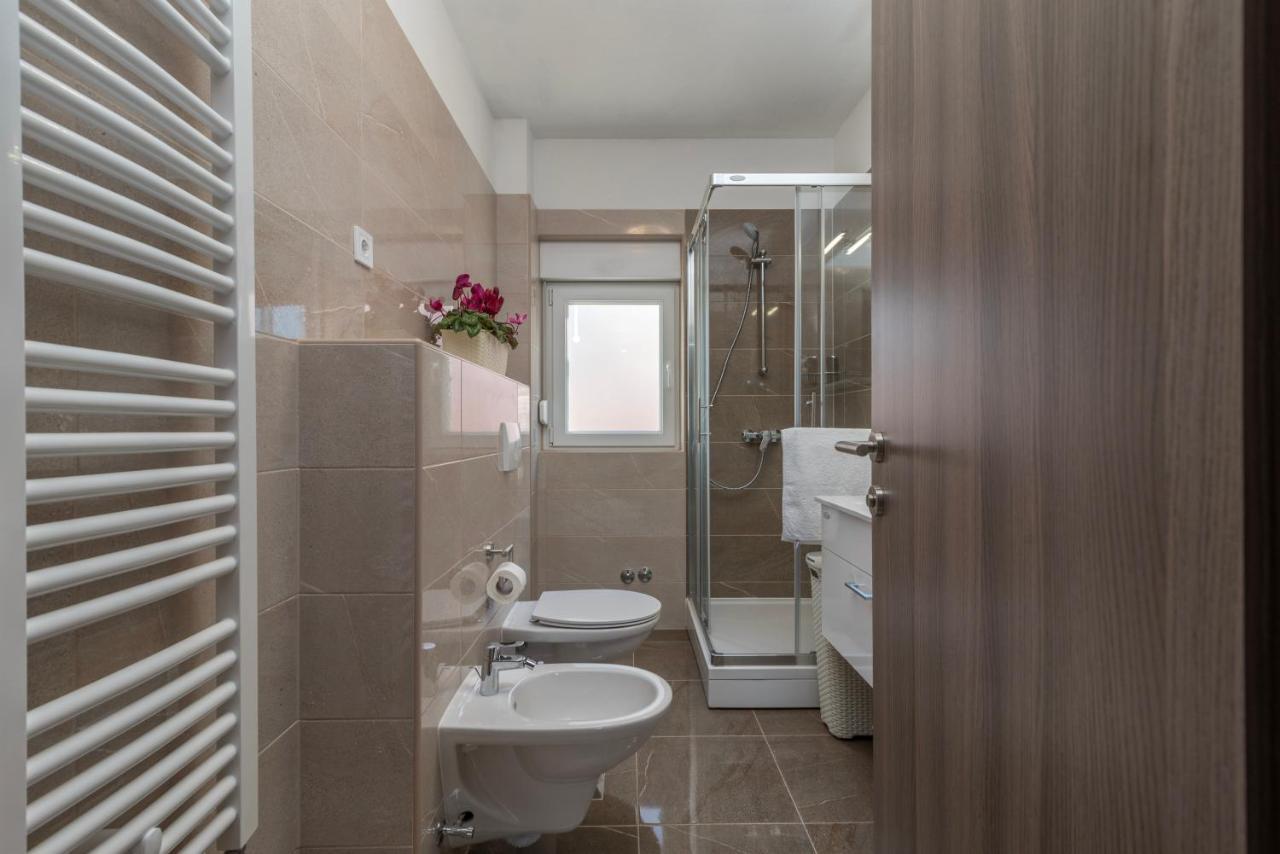 Apartments City View Trogir Bagian luar foto